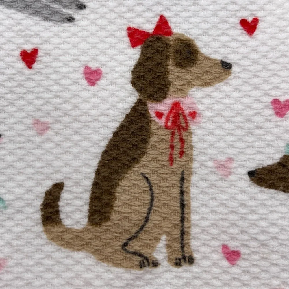Cupcakes and Cashmere Kitchen Towels Dogs Hearts Valentines Day Set‎ Of 2
